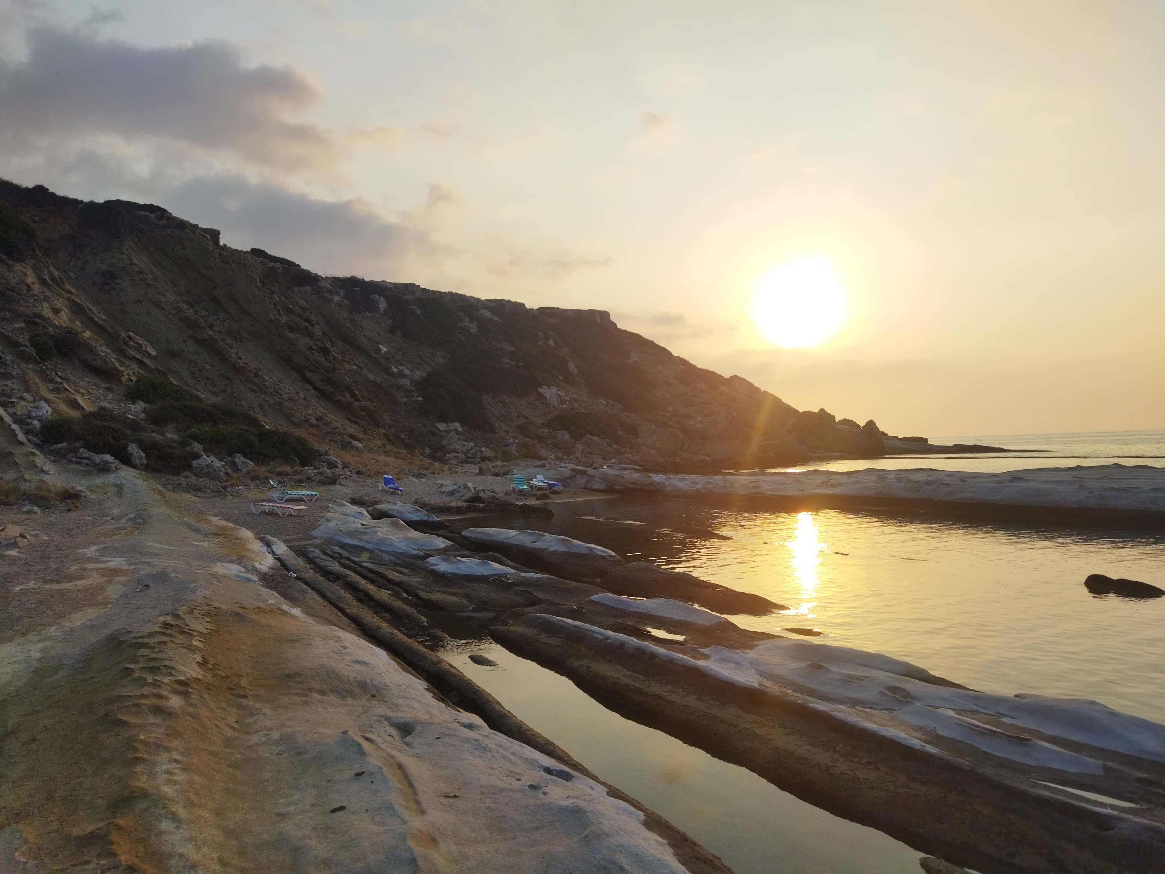 Západ slunce na pláži